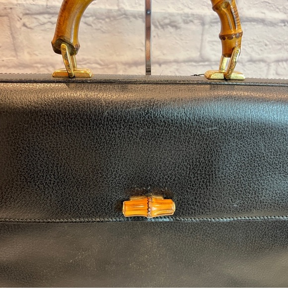 NEW ARRIVAL: Vintage GUCCI Bamboo Handle Briefcase - Picture 3 of 13